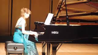 揺れる大気の中の秋の樹～ピアノのために　服部和彦作曲