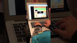 タイピング ６歳　パソコンいじって約半年♩