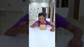 子供たちは爪を清潔に保つことを学びます💅