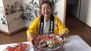 早ワザ！むきむきみっちゃんが教える「カニの殻むき」の方法