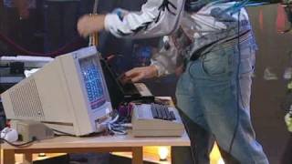 GOTO80 & Skuggan - "Tv spels musik" (SVT Rampljuset 081003)