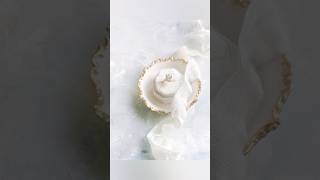 Style like a pro: Wedding Ring box styling in 7 seconds